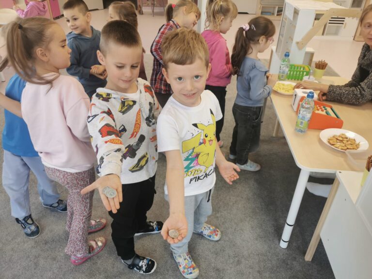 Zabawa w sklep z nauką monet🛒🧮💰
